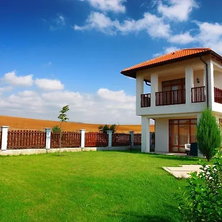 Generaator House Βίλα