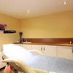 Generaator House Villa