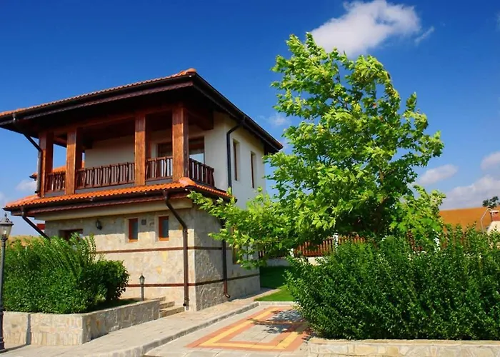 Generaator House Villa Aheloy